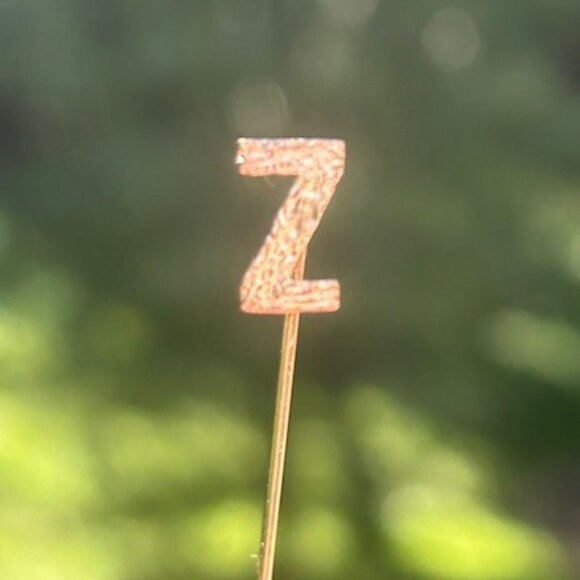 14K GOLD Textured “Z” Stick PIN - Picture 2 of 11